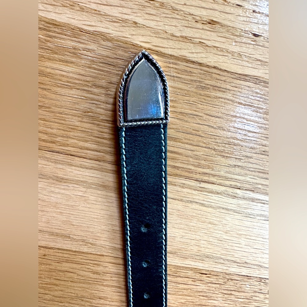 Esprit Studded Vintage Leather Western Belt with Silver Hardware - Picture 2 of 4